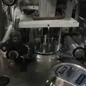 Liquid Filling With Conduction Sealing Machine